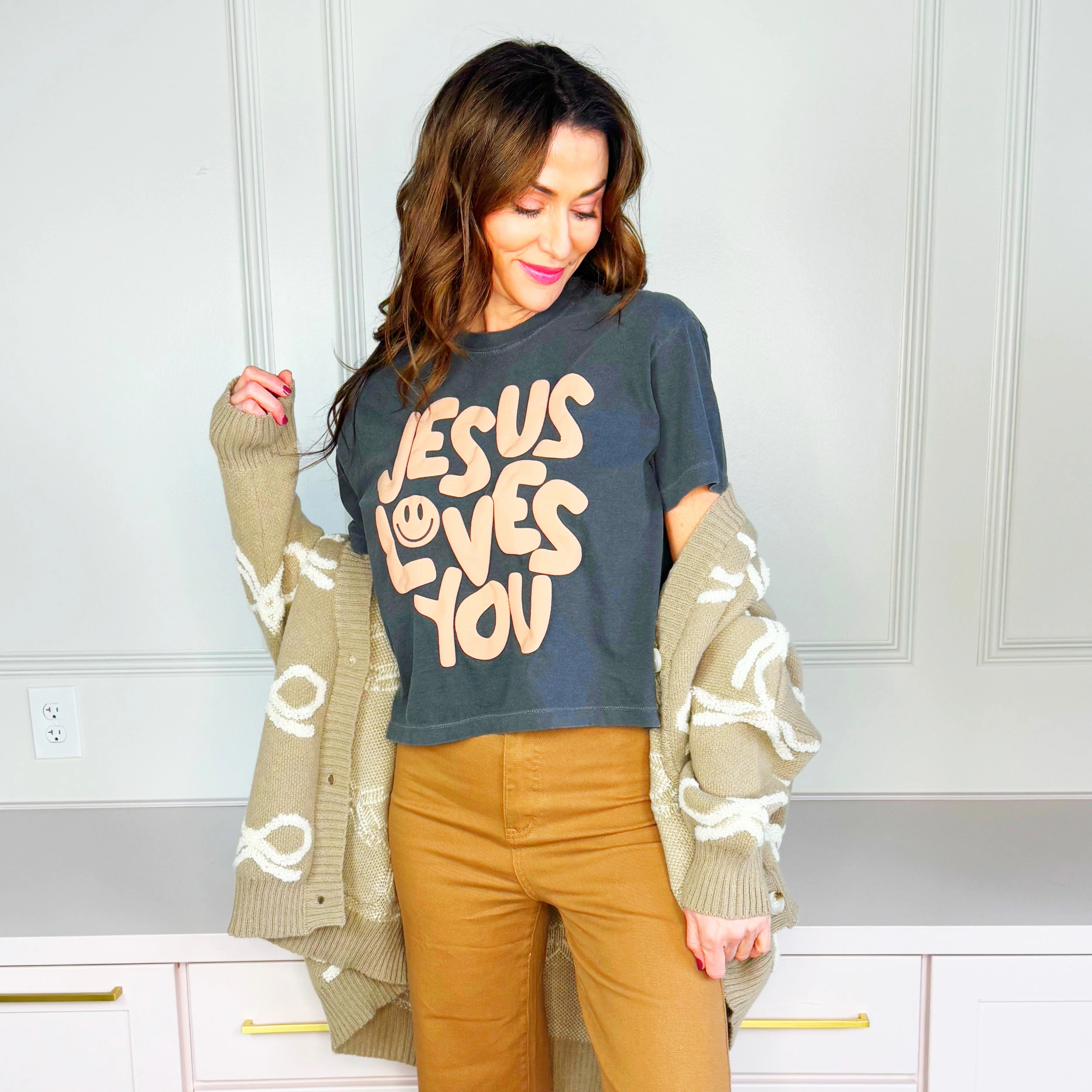 Smiley Jesus Loves You Puff Cropped Tee - Image 5