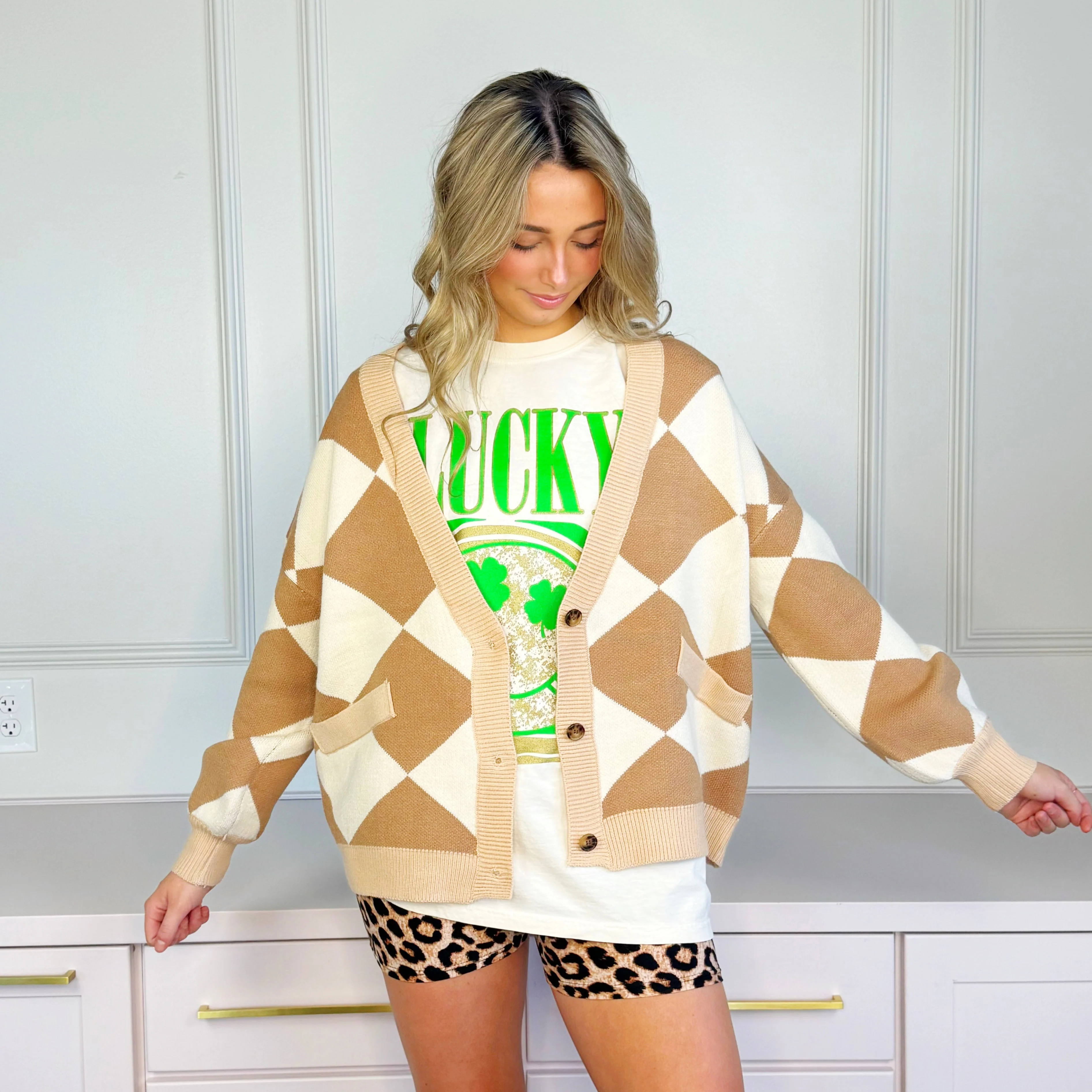 Tan Diamond Cardigan - Image 3